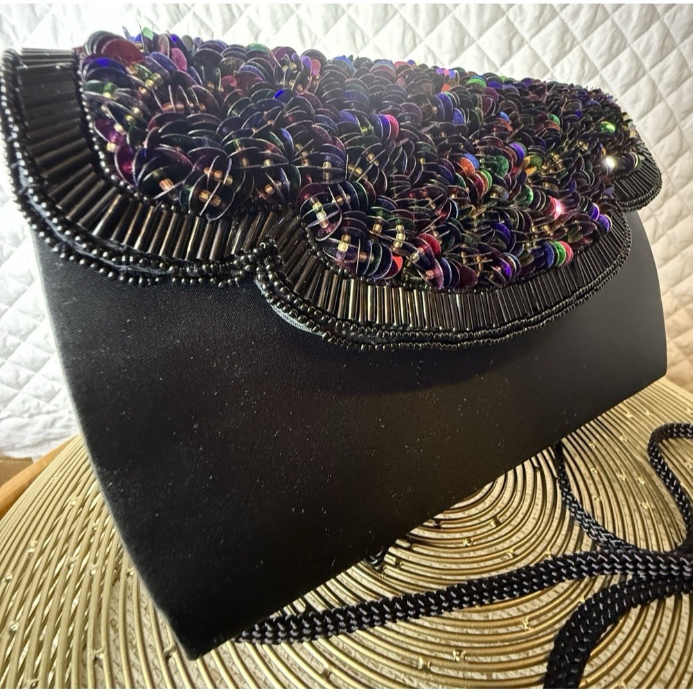 VTG La Regale Clutch Black Satin Beaded Prom Mermaidcore Iridescent "Oil‎ Slick"